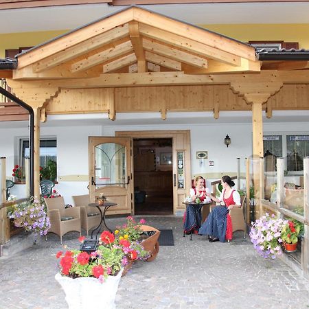 Hotel Zanon Ziano di Fiemme Exterior foto