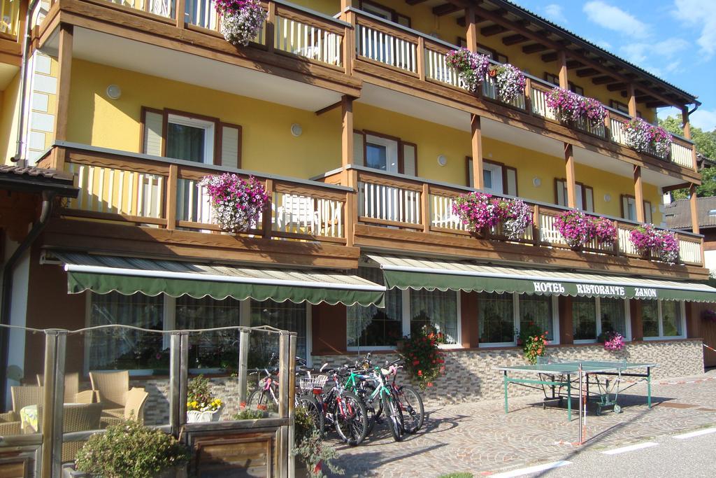 Hotel Zanon Ziano di Fiemme Exterior foto